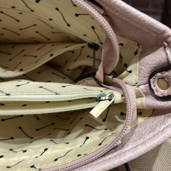 Leader Crossbody bag - Picture 5 of 5